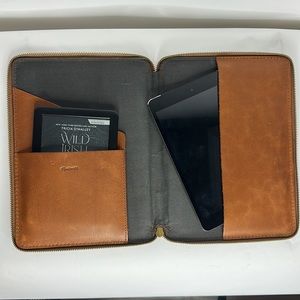 The Leather iPad® Case in English Saddle (iPad mini)